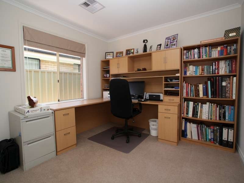 15 Strathford Way, Strathalbyn SA 5255