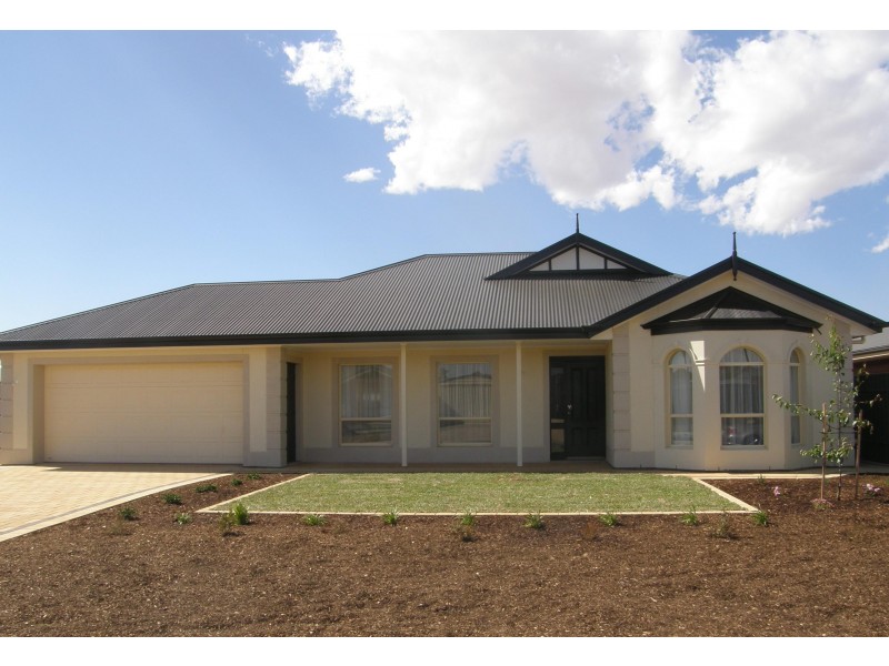 13 Strathford Way, Strathalbyn SA 5255