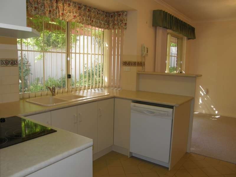 Unit 13 Heysen Village, Haebich Lane, Hahndorf SA 5245