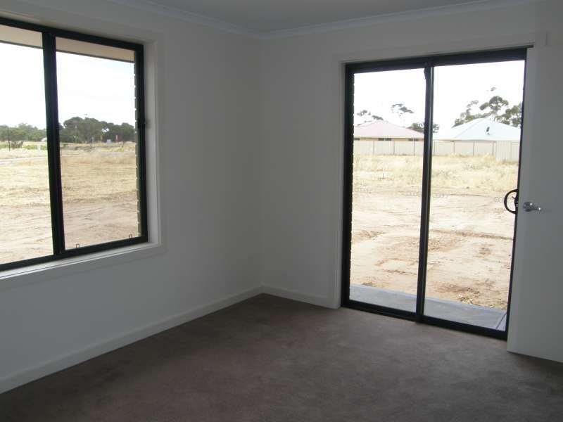 10 Dashwood Cct, Strathalbyn SA 5255