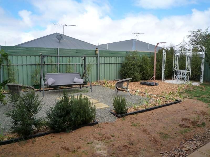 9 Strathcona Glen, Strathalbyn SA 5255