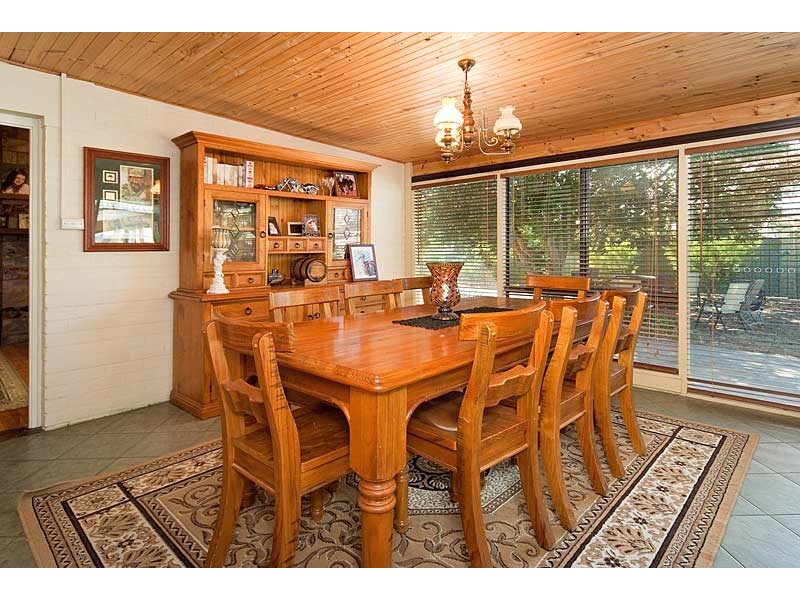 30 Sandergrove Road, Strathalbyn SA 5255