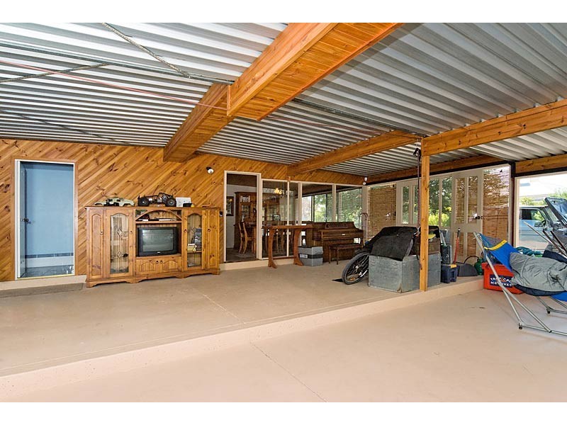30 Sandergrove Road, Strathalbyn SA 5255