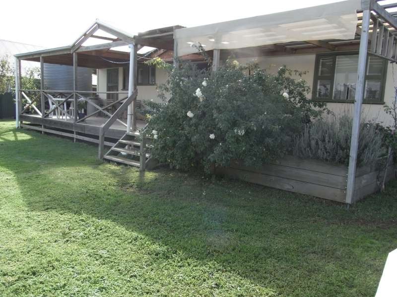 1 Elliott Street, Strathalbyn SA 5255