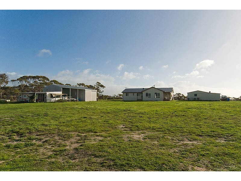 12 Echo Park Road, Milang SA 5256