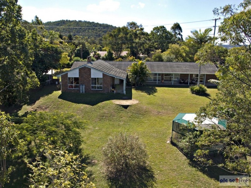 225 GIBBONS RD, Samford QLD 4520