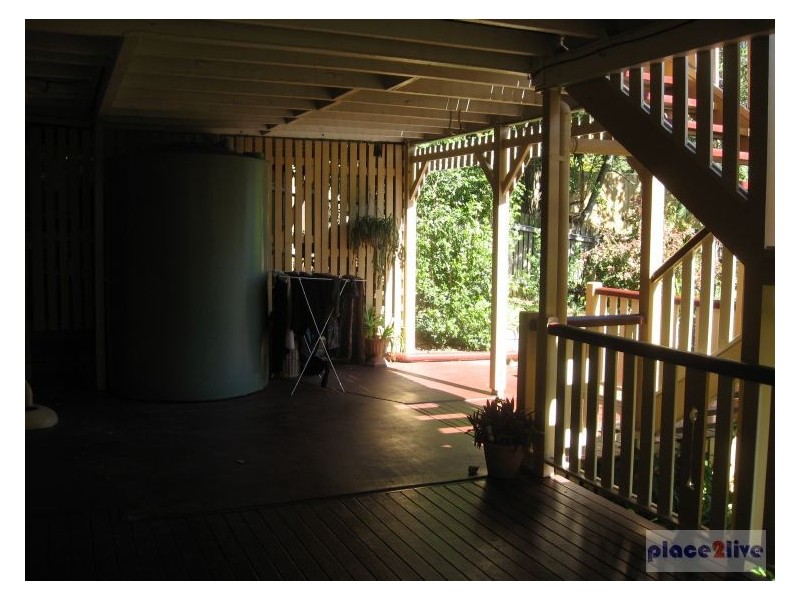 25 Barton Street, Bardon QLD 4065