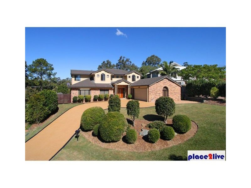 6 SPRY CT, Petrie QLD 4502
