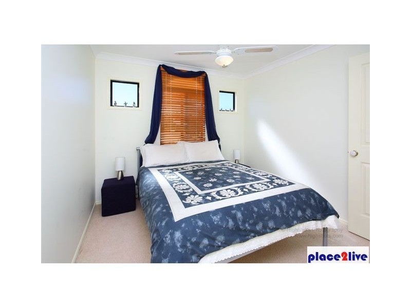 6 SPRY CT, Petrie QLD 4502
