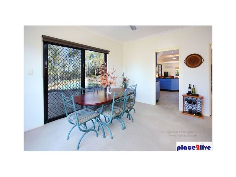 6 SPRY CT, Petrie QLD 4502