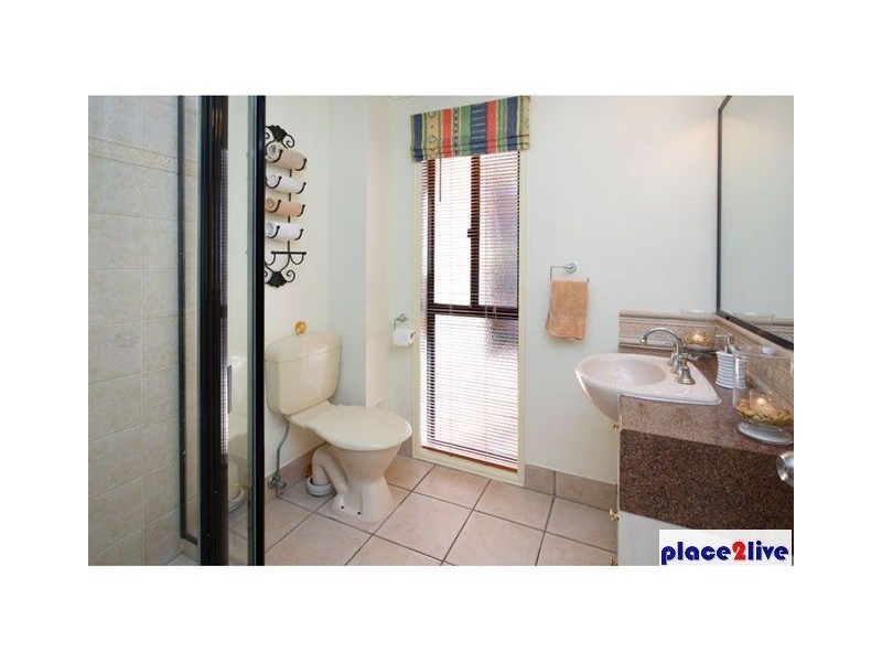 6 SPRY CT, Petrie QLD 4502