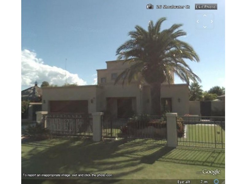 26 SHOALWATER CT, Burleigh Waters QLD 4220