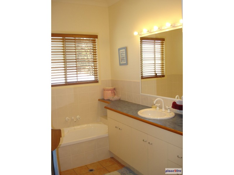 486 Cedar Creek Rd, Cedar Creek QLD 4520