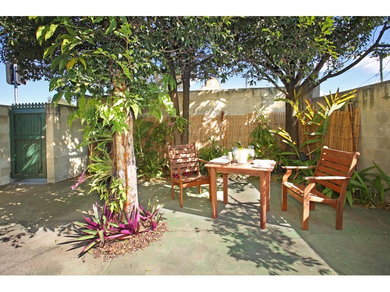 97 WATERWORKS RD, Ashgrove QLD 4060