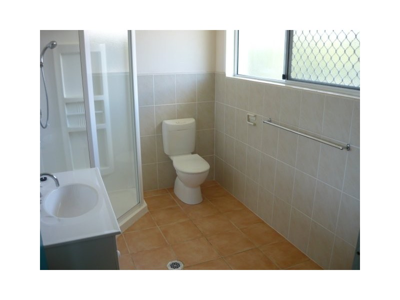 Avenell Heights QLD 4670