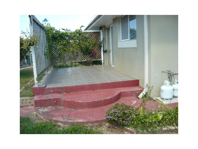 Avenell Heights QLD 4670