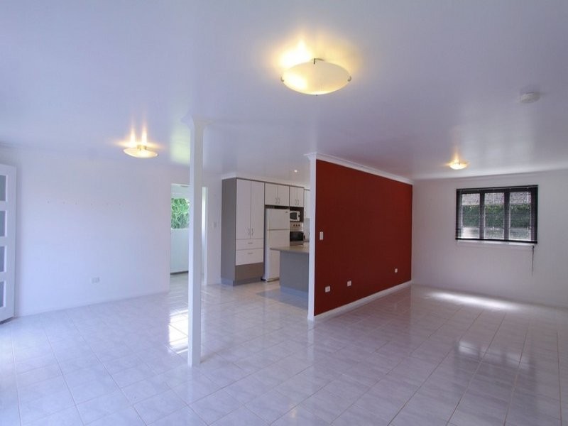 Svensson Heights QLD 4670