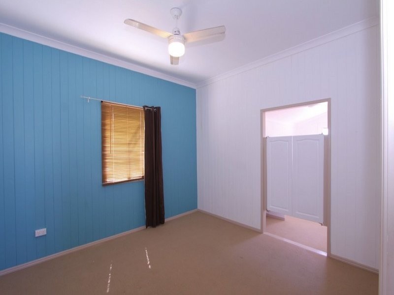 Svensson Heights QLD 4670