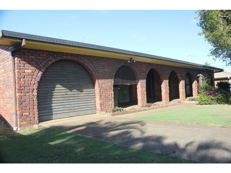 8 Donald Smith Drive, Bundaberg East QLD 4670