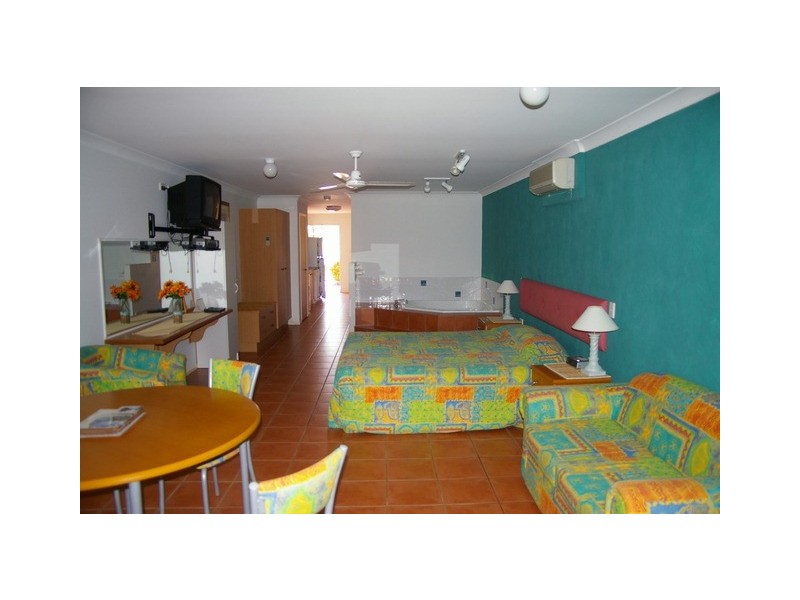 Coral Cove QLD 4670