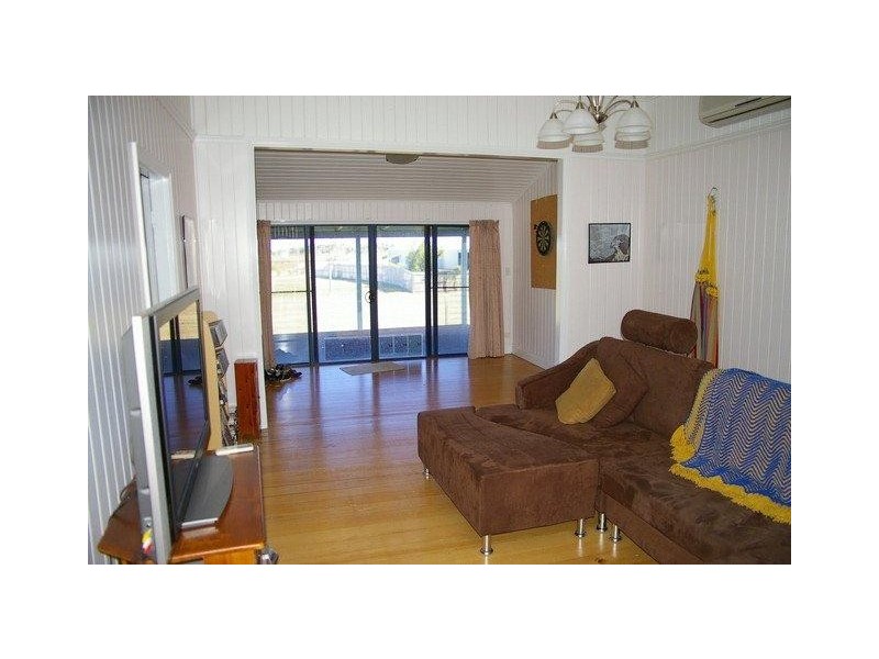 Innes Park QLD 4670