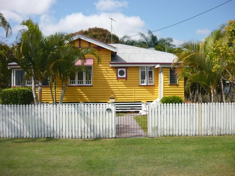 Walkervale QLD 4670