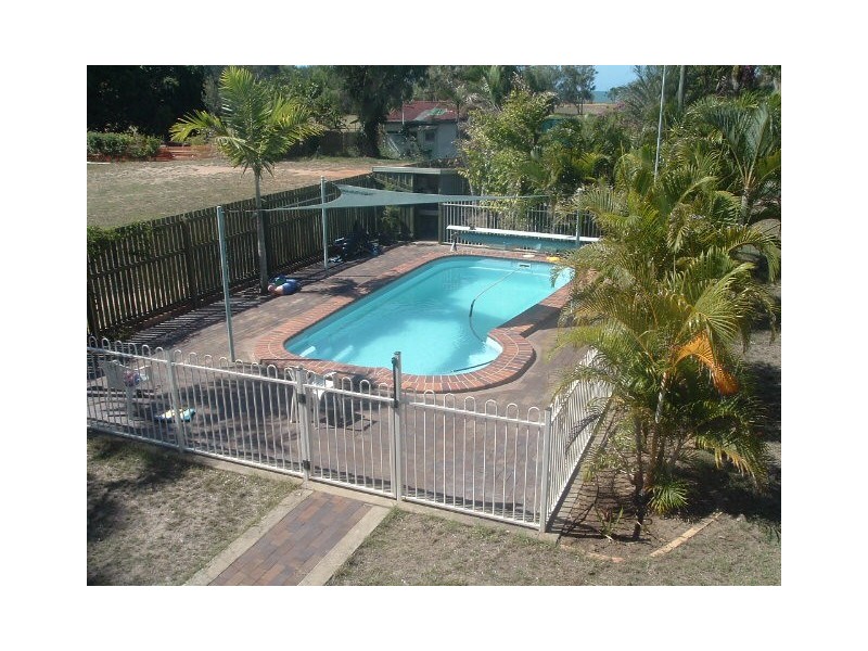 Moore Park Beach QLD 4670