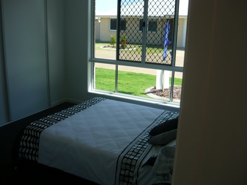 Avenell Heights QLD 4670