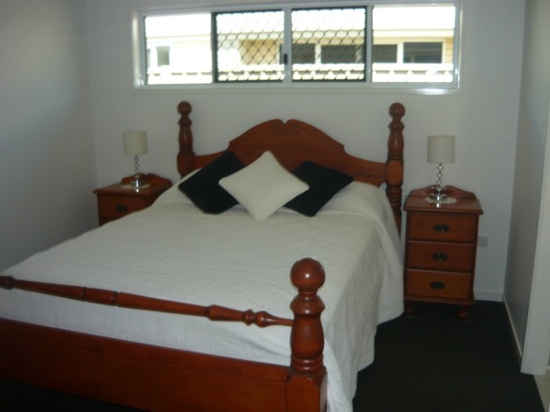 Avenell Heights QLD 4670