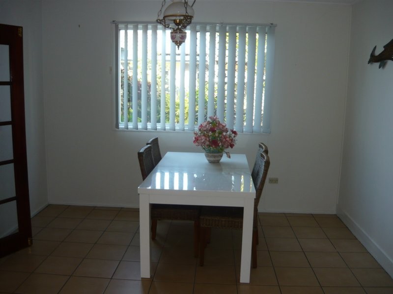 Avenell Heights QLD 4670