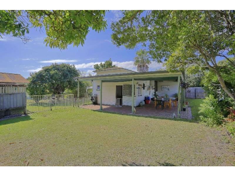 195 Targo Street, Walkervale QLD 4670