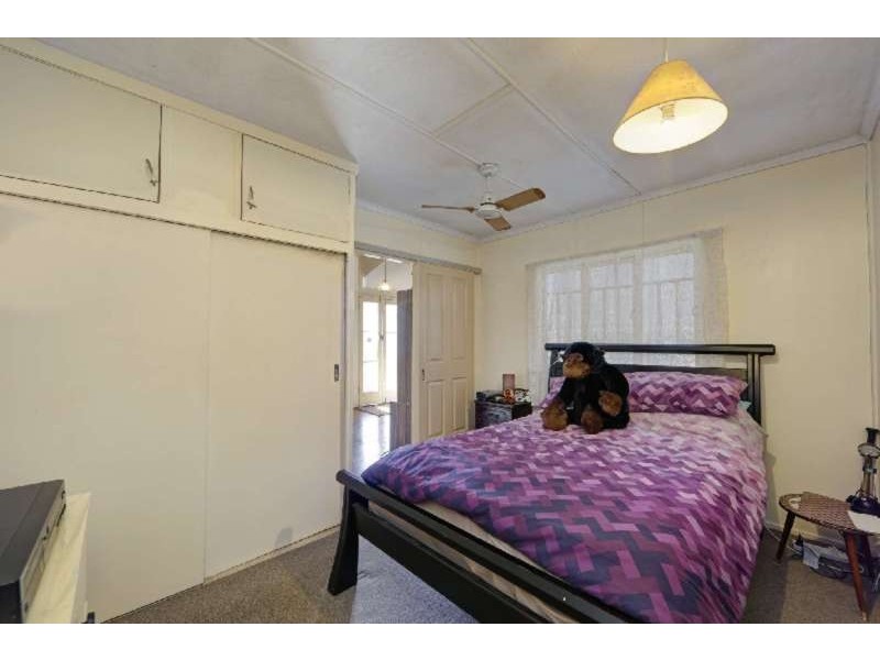 195 Targo Street, Walkervale QLD 4670