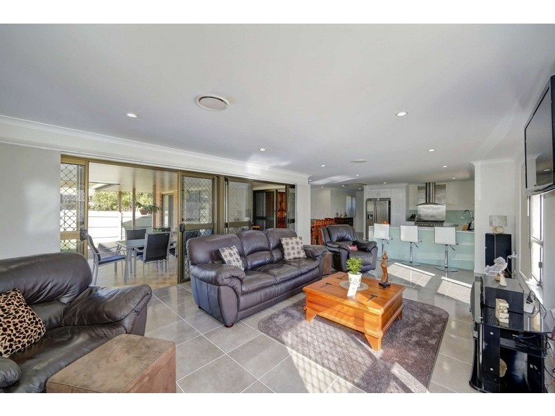 51 Newitt Drive, Bundaberg South QLD 4670