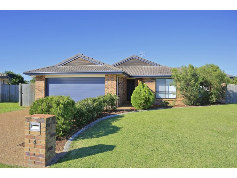 4 Blundell Court, Kalkie QLD 4670