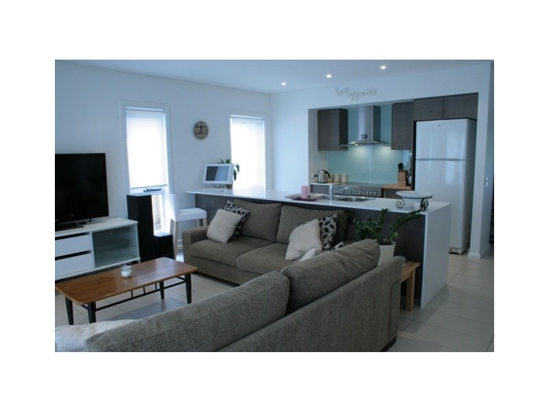 10 REBECCA ROAD, Greenacre NSW 2190