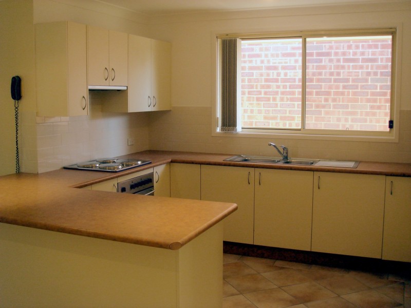 West Hoxton NSW 2171