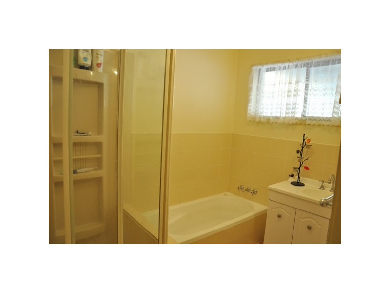 13 Boyanda Drive, Kallangur QLD 4503