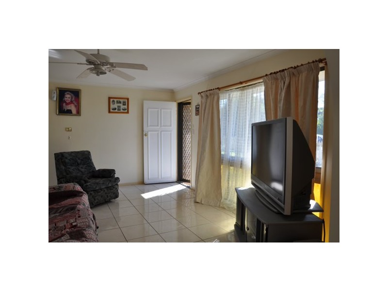 13 Boyanda Drive, Kallangur QLD 4503