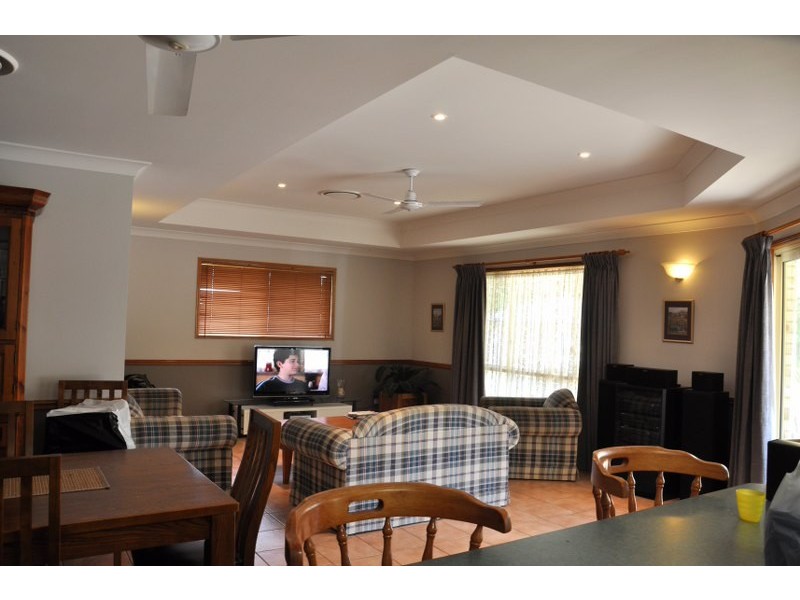 39 Cessnock Court, Caboolture QLD 4510