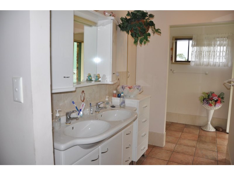 Mount Nathan QLD 4211