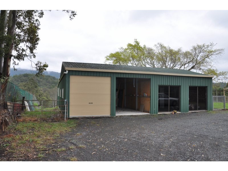 Mount Nathan QLD 4211