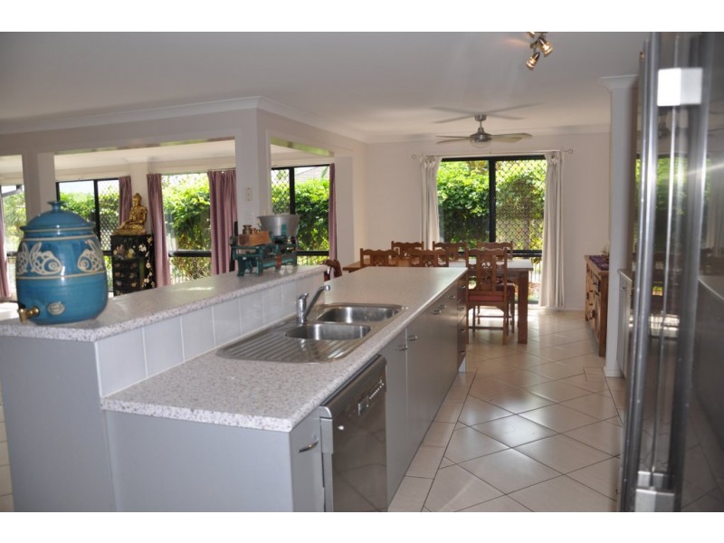 31 Sandpiper Avenue, North Lakes QLD 4509