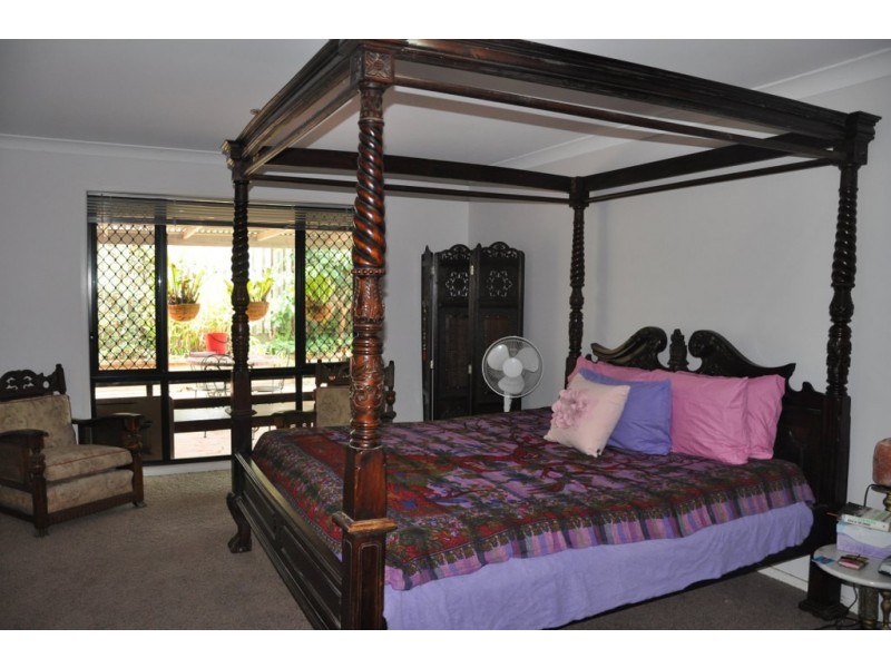 31 Sandpiper Avenue, North Lakes QLD 4509