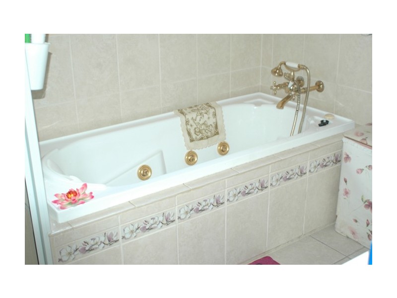 18 Athelstane Street, Rockhampton QLD 4700