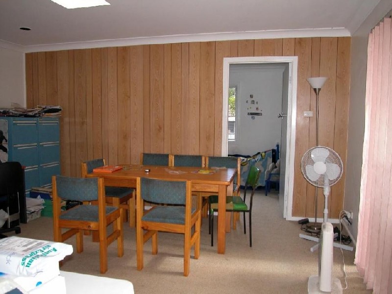 39 Jacques Avenue, Peakhurst NSW 2210