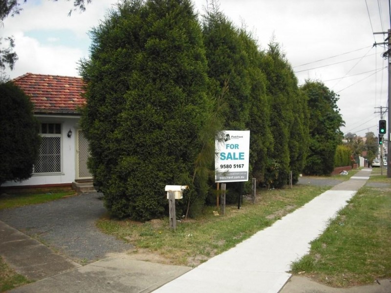 242 King Georges Road, Roselands NSW 2196