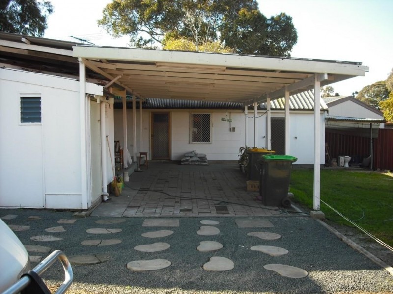 242 King Georges Road, Roselands NSW 2196