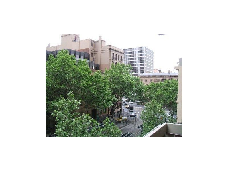 2/15 Collins, Melbourne VIC 3000