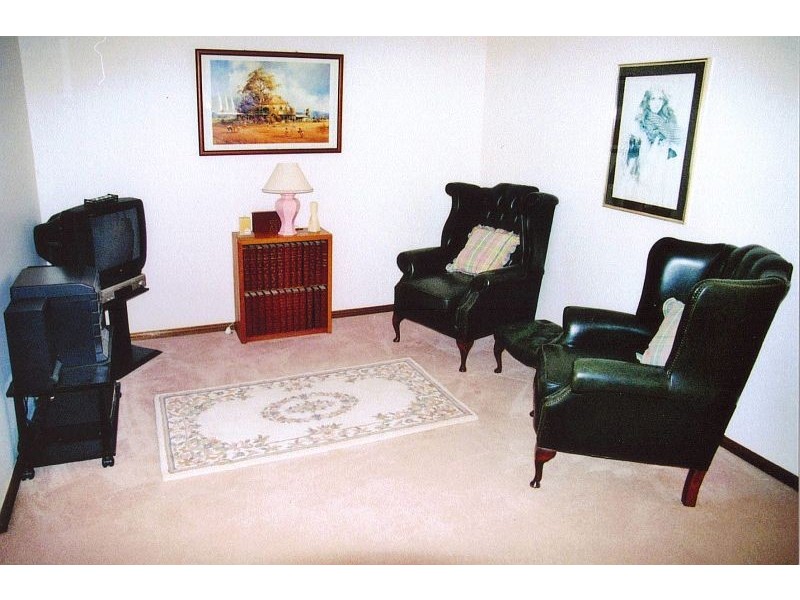 2a Telopea Ave, Caringbah NSW 2229