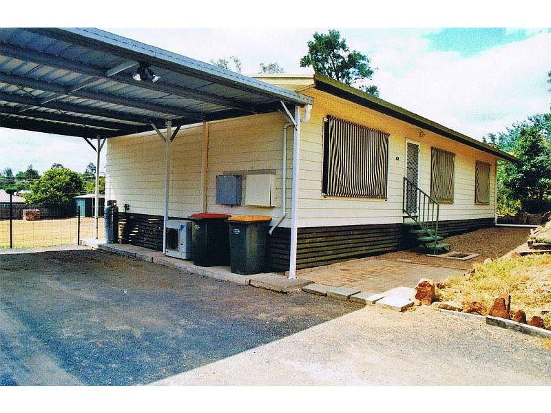 42 Breeza Street, Quirindi NSW 2343